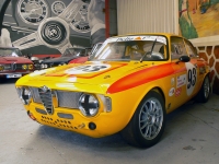 Alfa Romeo Bertone 2000