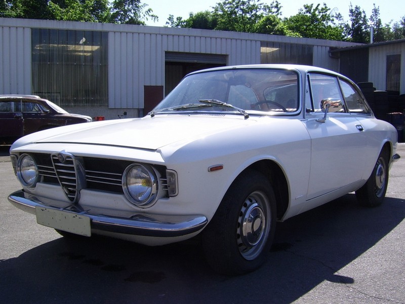 Dimension Garage Alfa Romeo Giulietta Sprint A Vendre